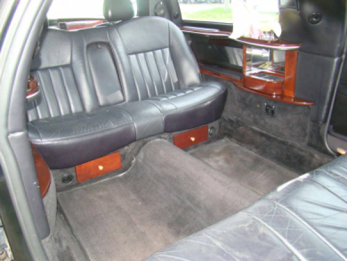 Limousine for Sale in Egg Harbor City, NJ - Photo 15