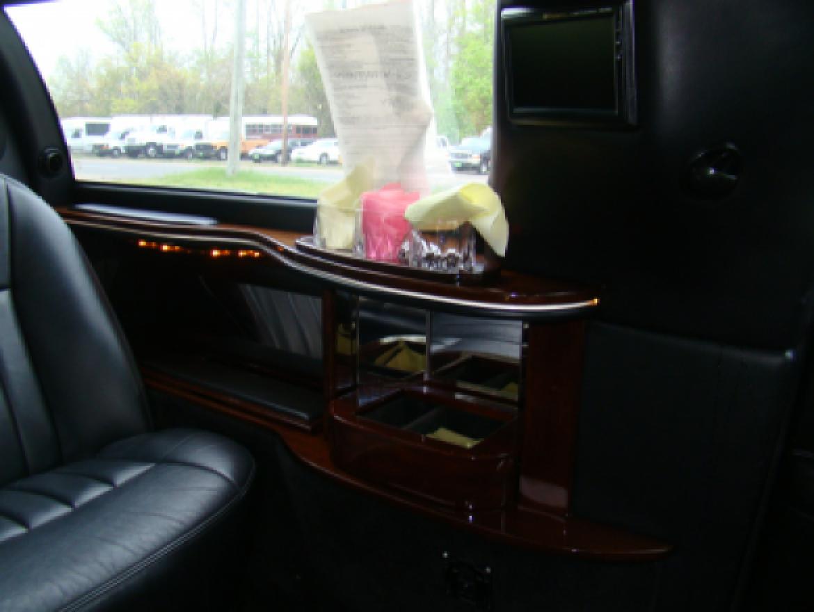 Limousine for Sale in Egg Harbor City, NJ - Photo 21