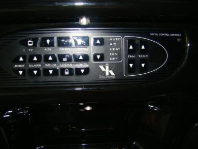2006 Lincoln Town Car Executive Limo Limousine - Limousine for Sale in Egg Harbor City, NJ - Photo 15