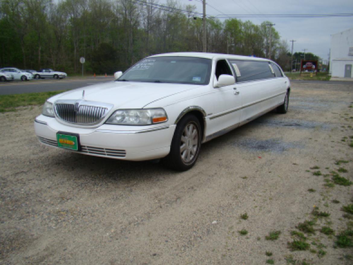 Limousine for Sale in Egg Harbor City, NJ - Photo 2
