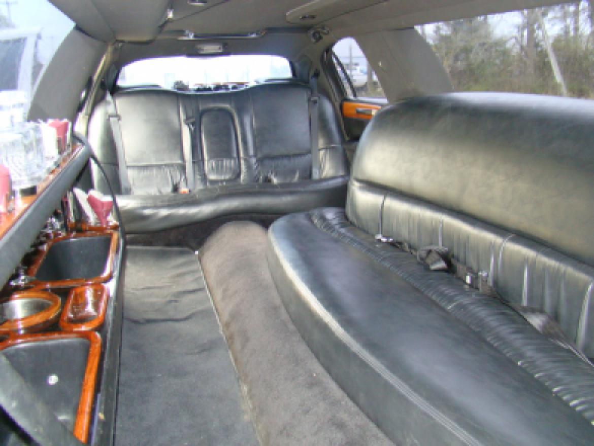 Limousine for Sale in Egg Harbor City, NJ - Photo 25