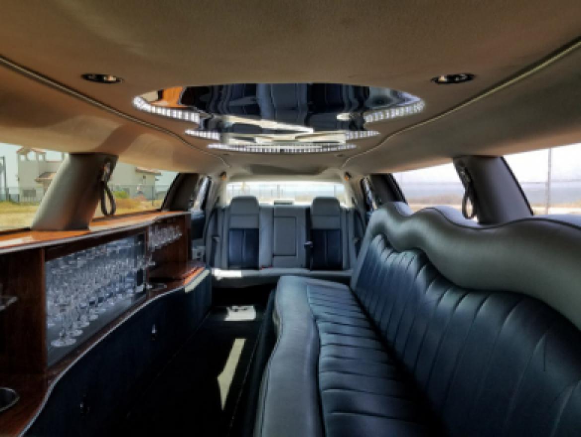 Limousine for Sale in Los Angeles, CA - Photo 10