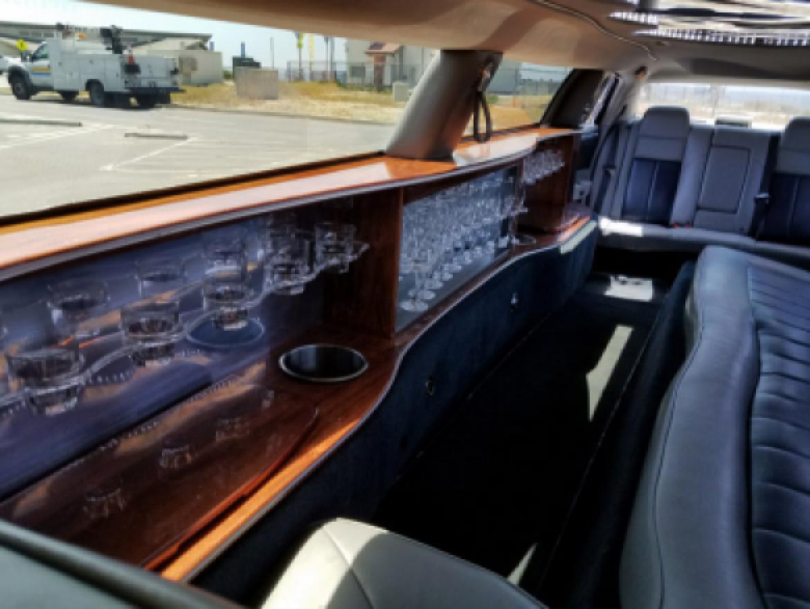 Limousine for Sale in Los Angeles, CA - Photo 12