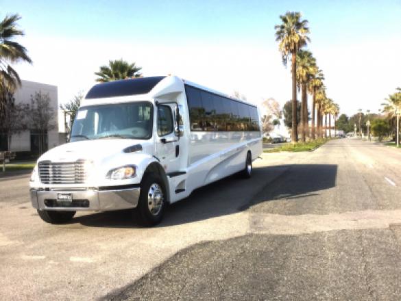 2017 Freightliner M2 Shuttle Bus for Sale in Oaklyn, NJ - Photo 2