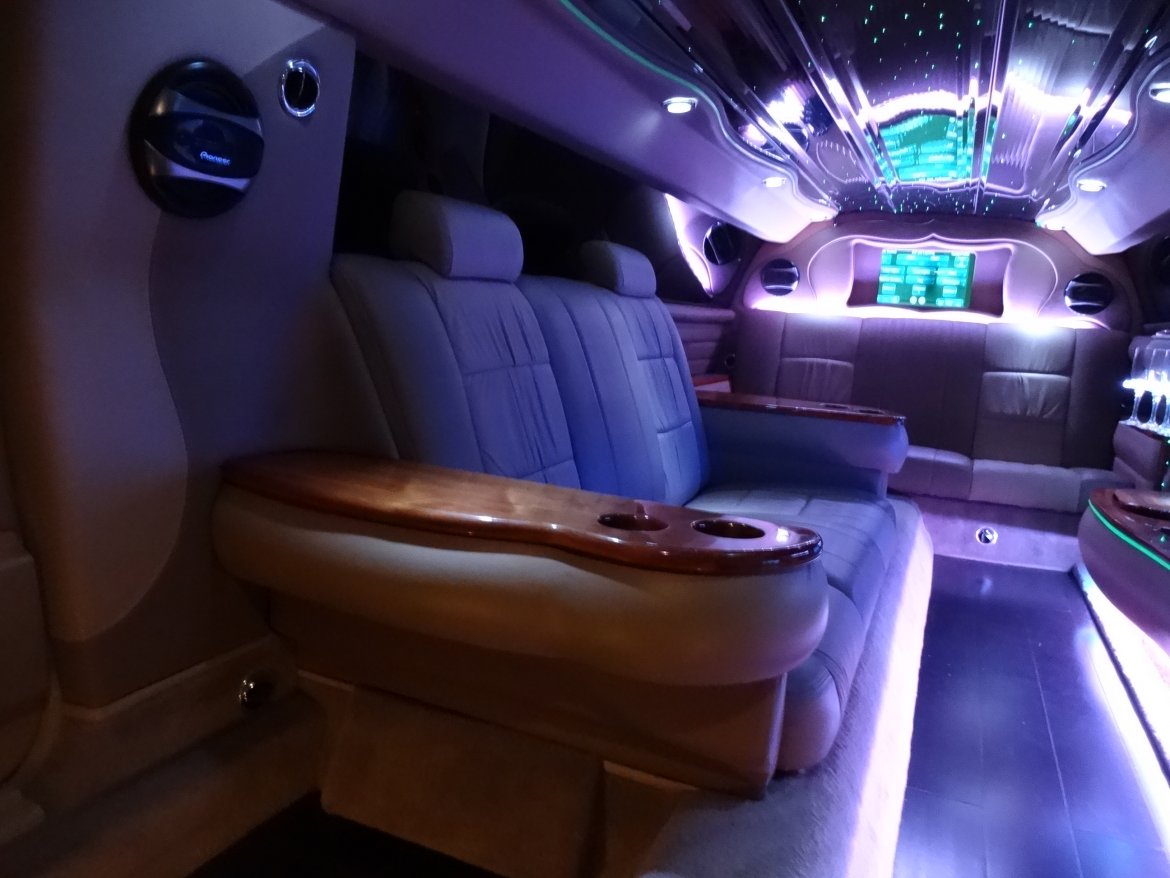 Limousine for Sale in Irvine, CA - Photo 20