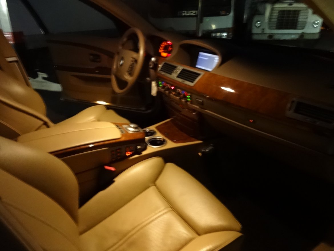Limousine for Sale in Irvine, CA - Photo 33