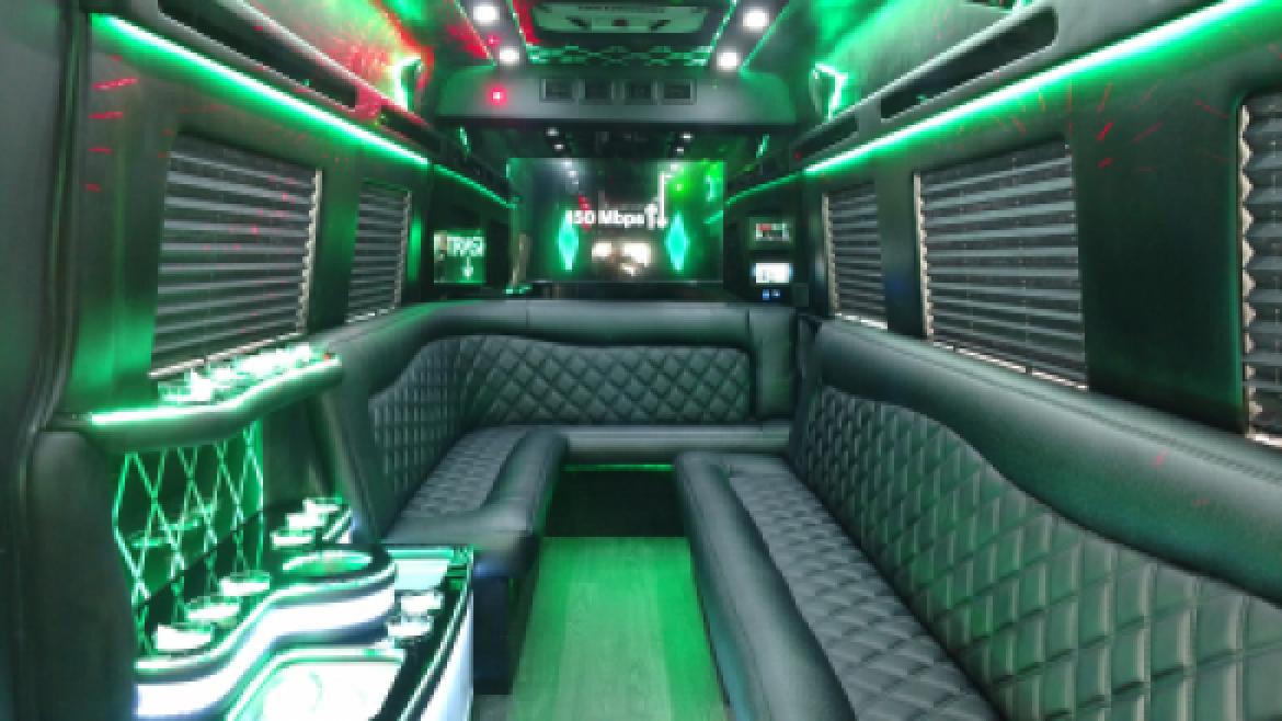 Sprinter for Sale in North East, PA - Photo 5