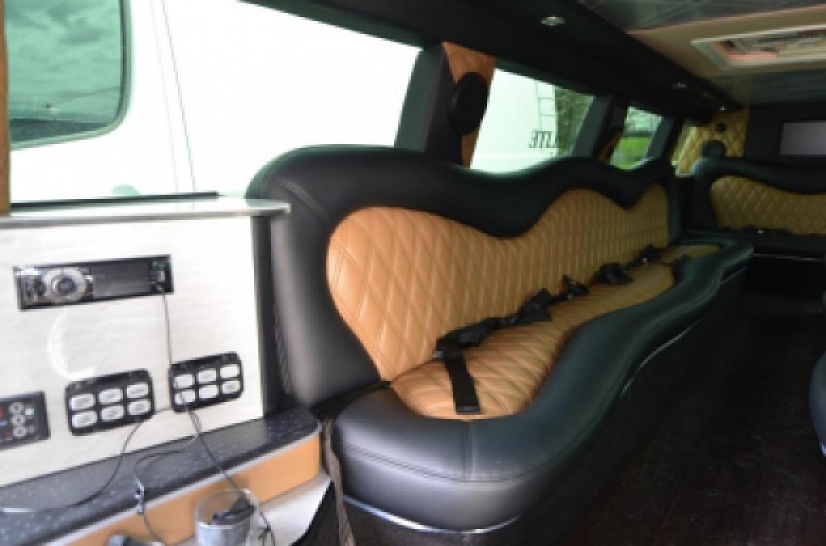 SUV Stretch for Sale in North East, PA - Photo 28