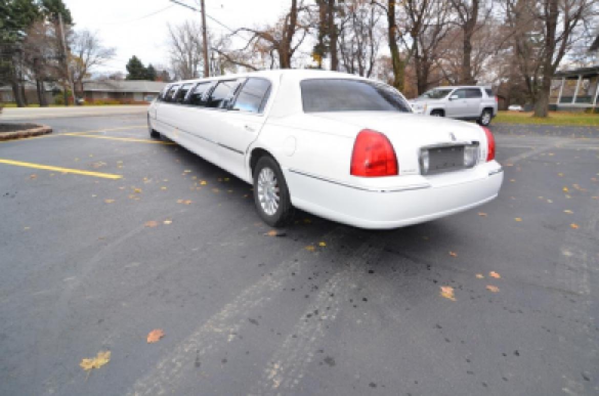 Limousine for Sale in North East, PA - Photo 2