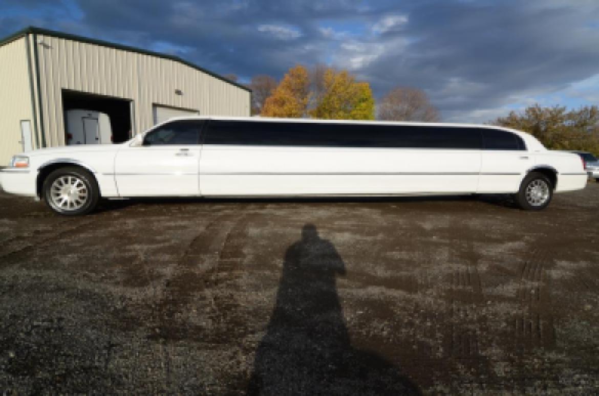 Limousine for Sale in North East, PA - Photo 41