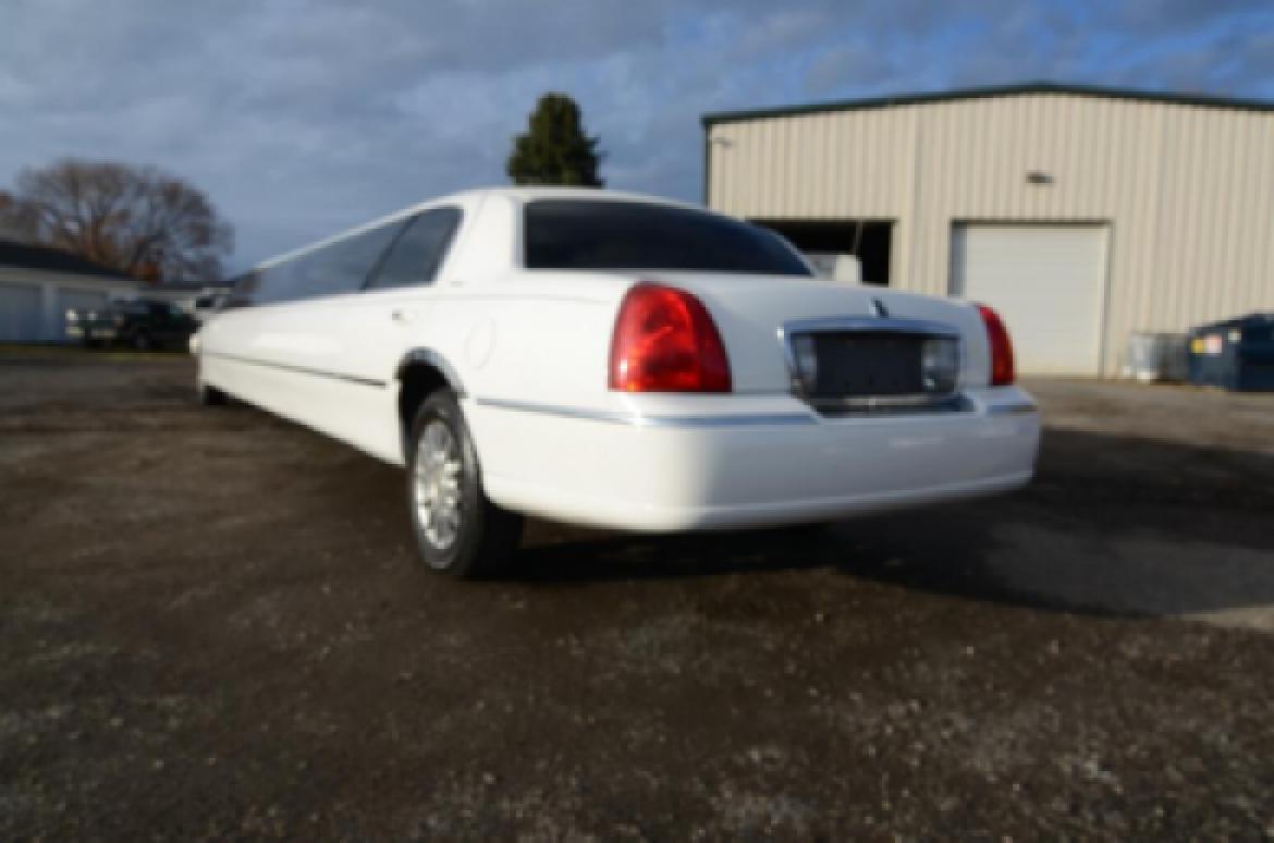 Limousine for Sale in North East, PA - Photo 42