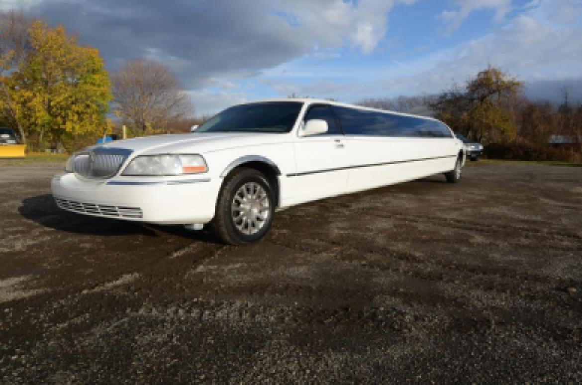 Limousine for Sale in North East, PA - Photo 61