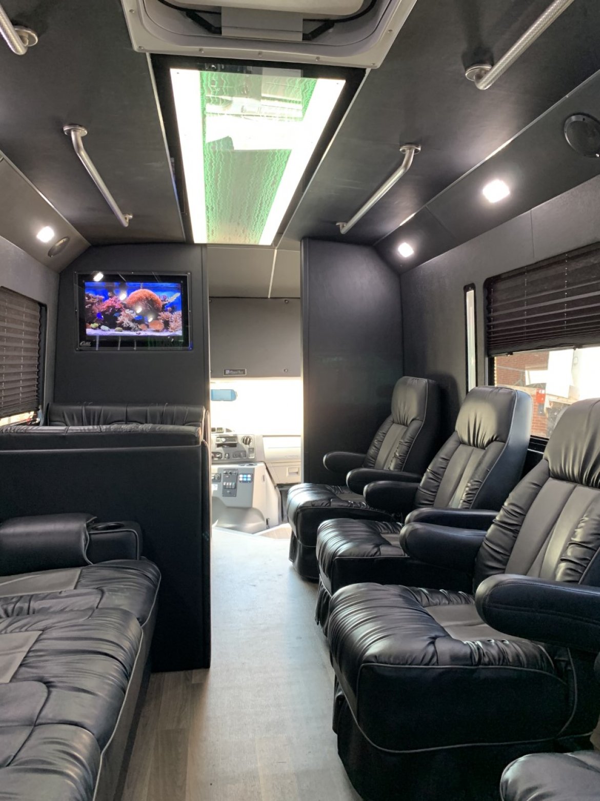 Limo Bus for Sale in Easley, SC - Photo 10