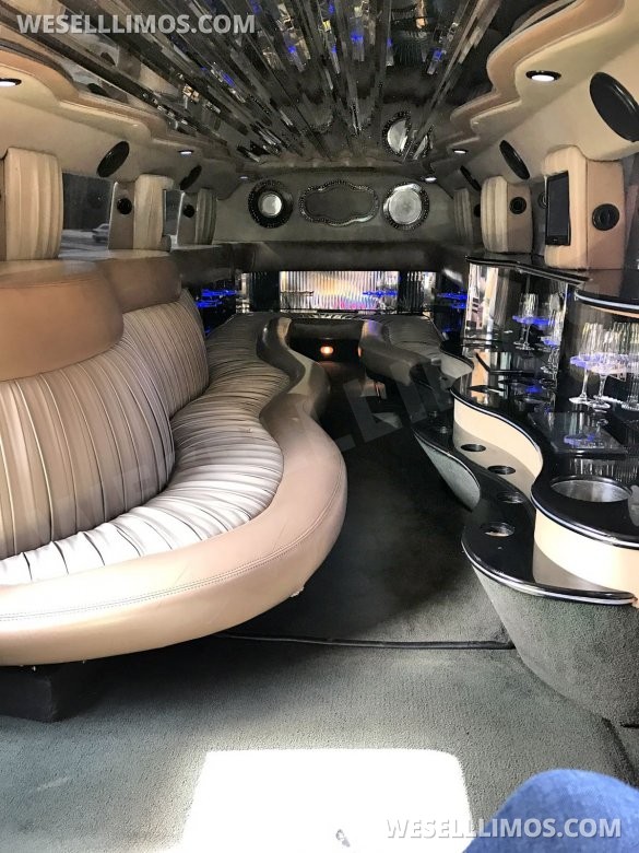2006 Hummer H2 Limousine for Sale in norcross, GA - Main Photo