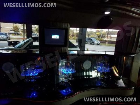 2006 Hummer H2 Limousine for Sale in norcross, GA - Photo 3
