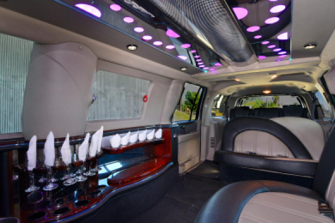 SUV Stretch for Sale in fontana, CA - Photo 14