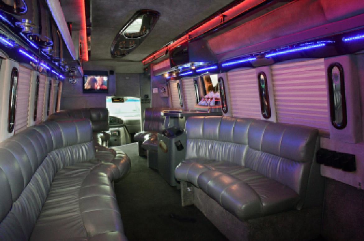 Limo Bus for Sale in fontana, CA - Photo 12