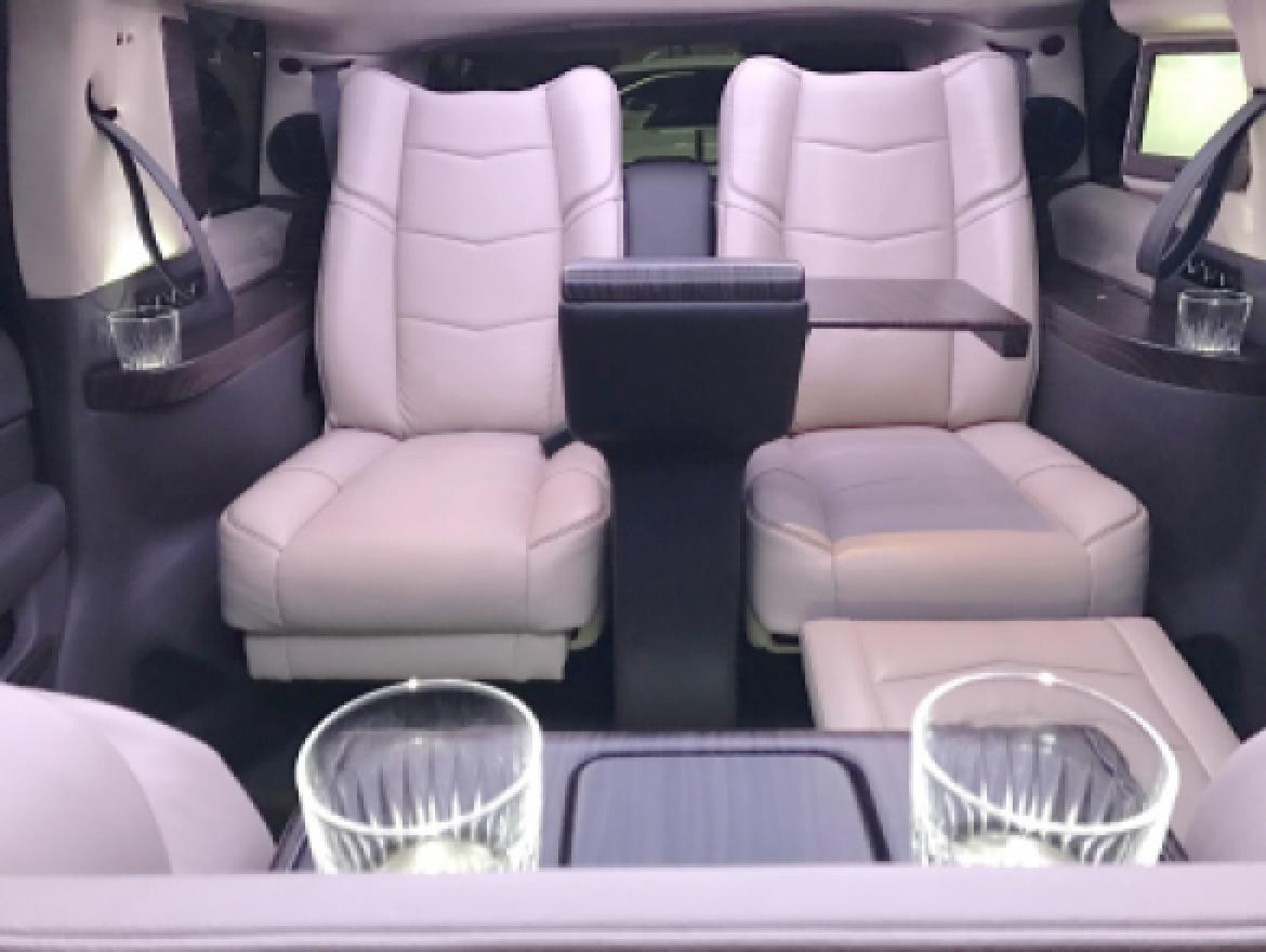 CEO SUV Mobile Office for Sale in Oaklyn, NJ - Photo 9