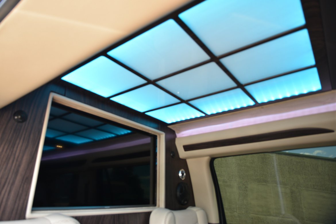 CEO SUV Mobile Office for Sale in Oaklyn, NJ - Photo 33