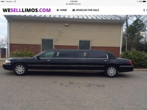 2006 Lincoln Town Car Limousine Limousine for Sale in Richmond, VA - Main Photo