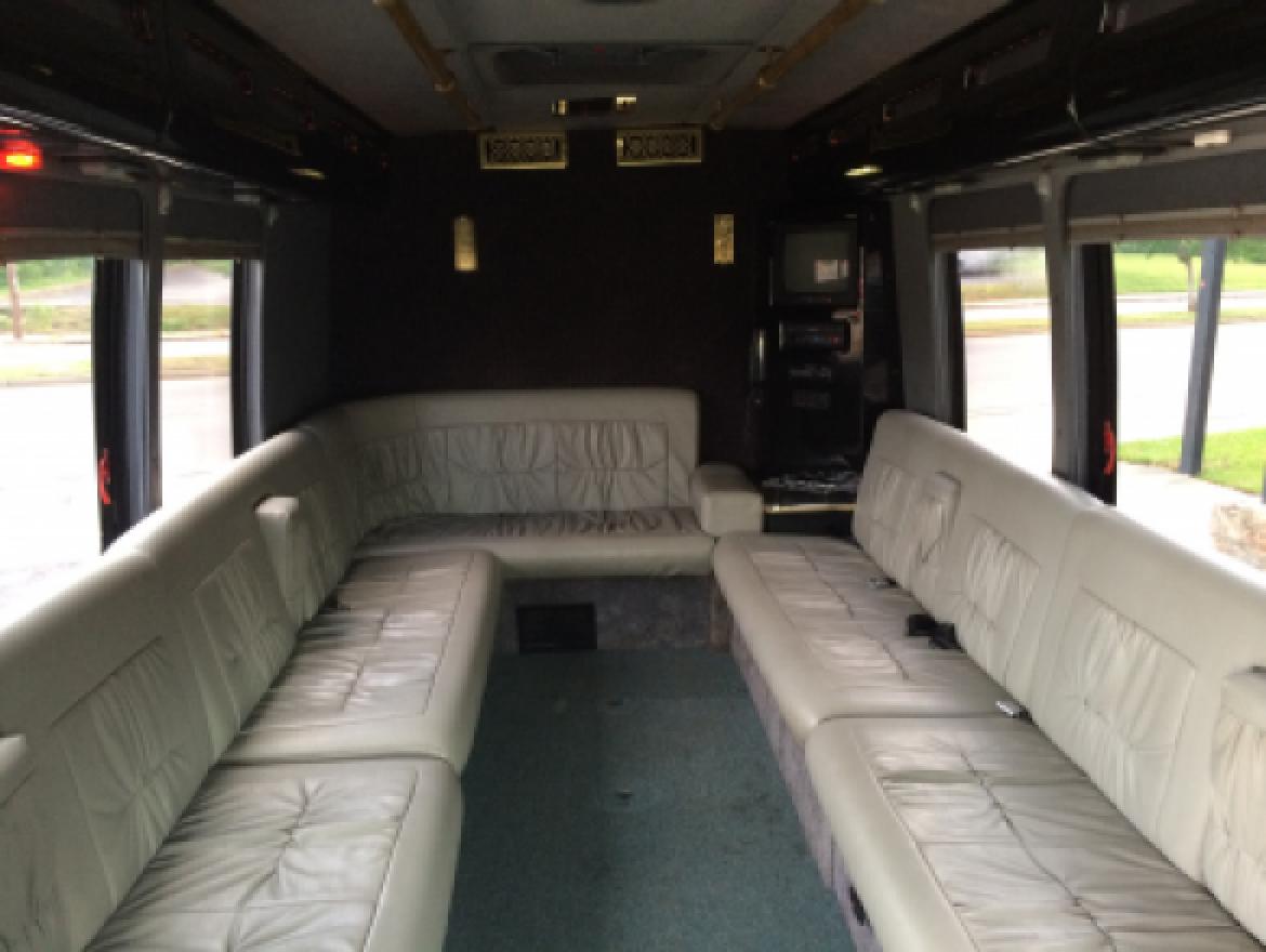 Limo Bus for Sale in Richmond, VA - Photo 14