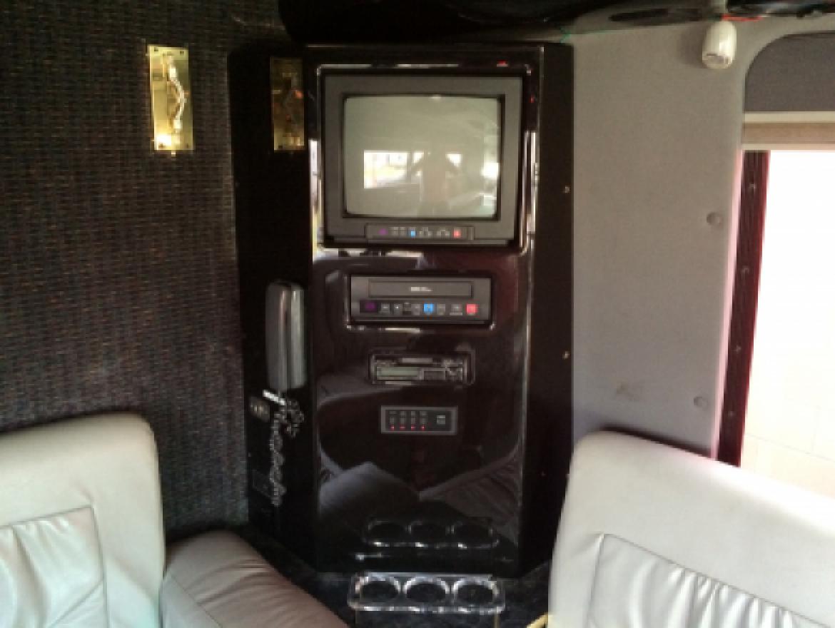 Limo Bus for Sale in Richmond, VA - Photo 19