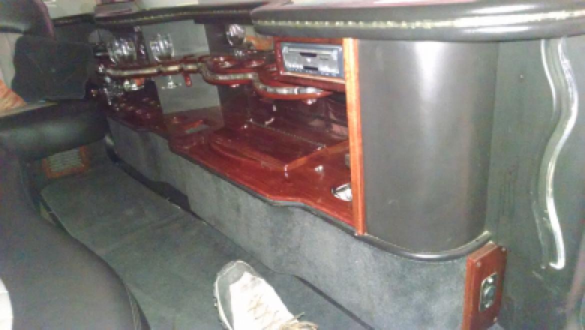 Limousine for Sale in Fredericksburg, TX - Photo 10