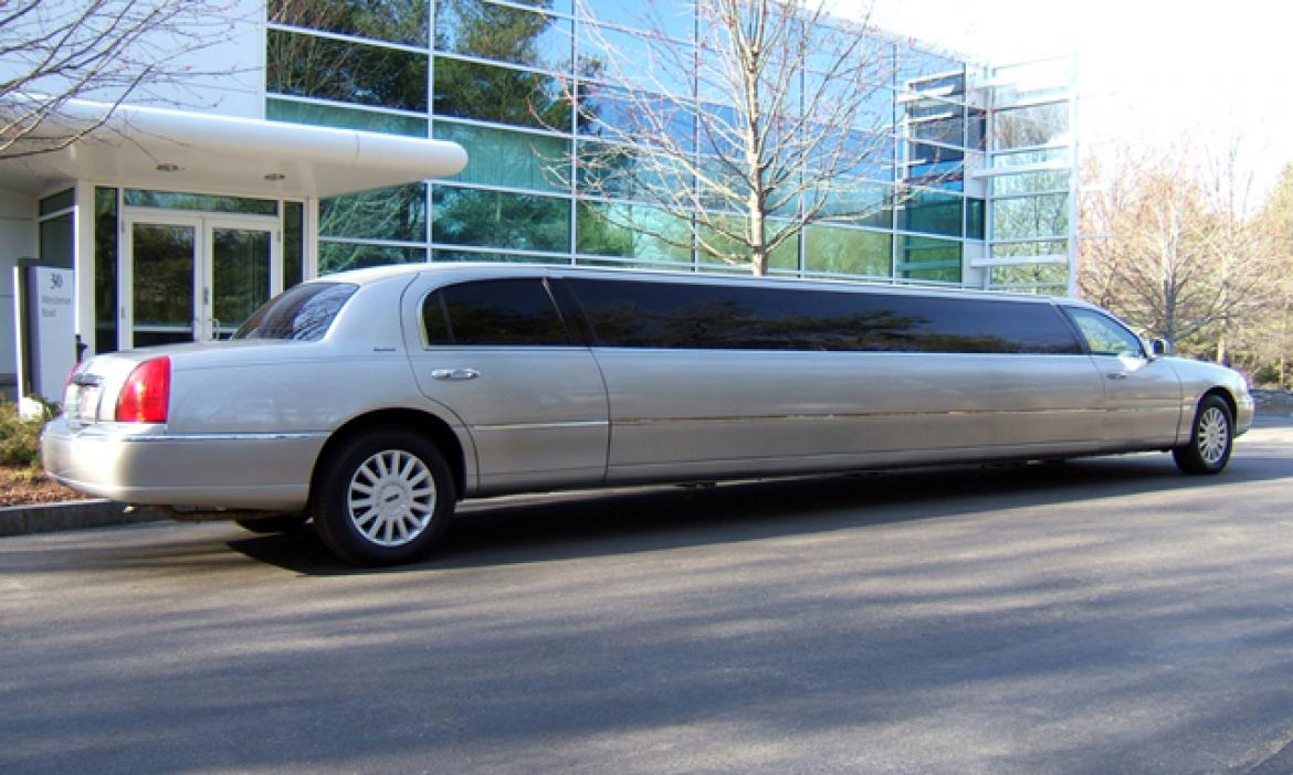 Limousine for Sale in Trenton, NJ - Photo 6