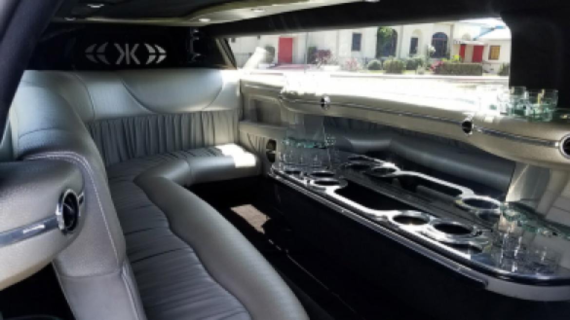 Limousine for Sale in Los Angeles, CA - Photo 22