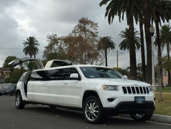 2015 Jeep Grand Cherokee Limousine for Sale in Los Angeles, CA - Main Photo
