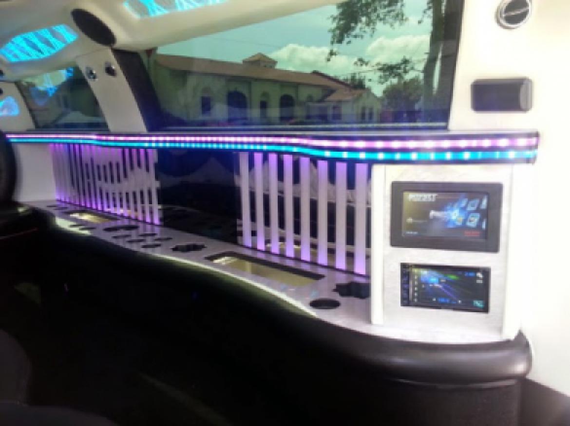 Limousine for Sale in Los Angeles, CA - Photo 7