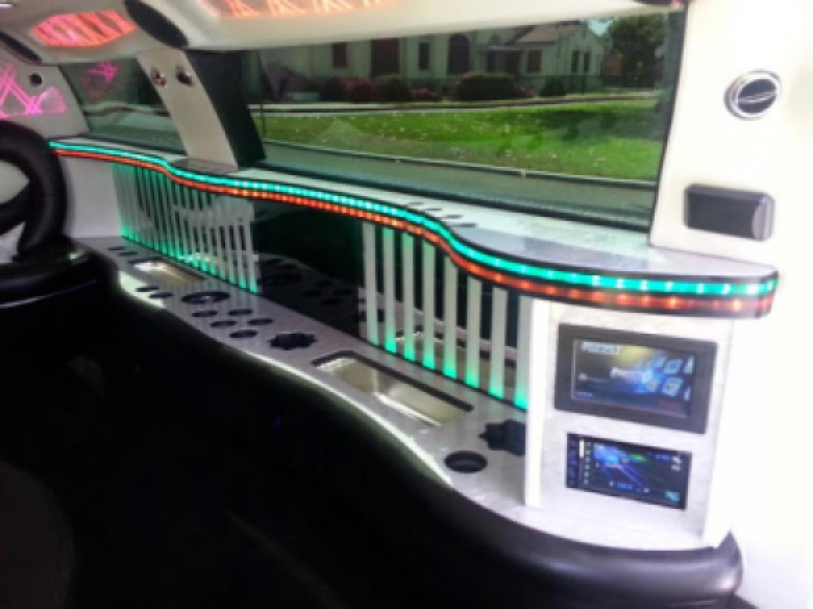 Limousine for Sale in Los Angeles, CA - Photo 8