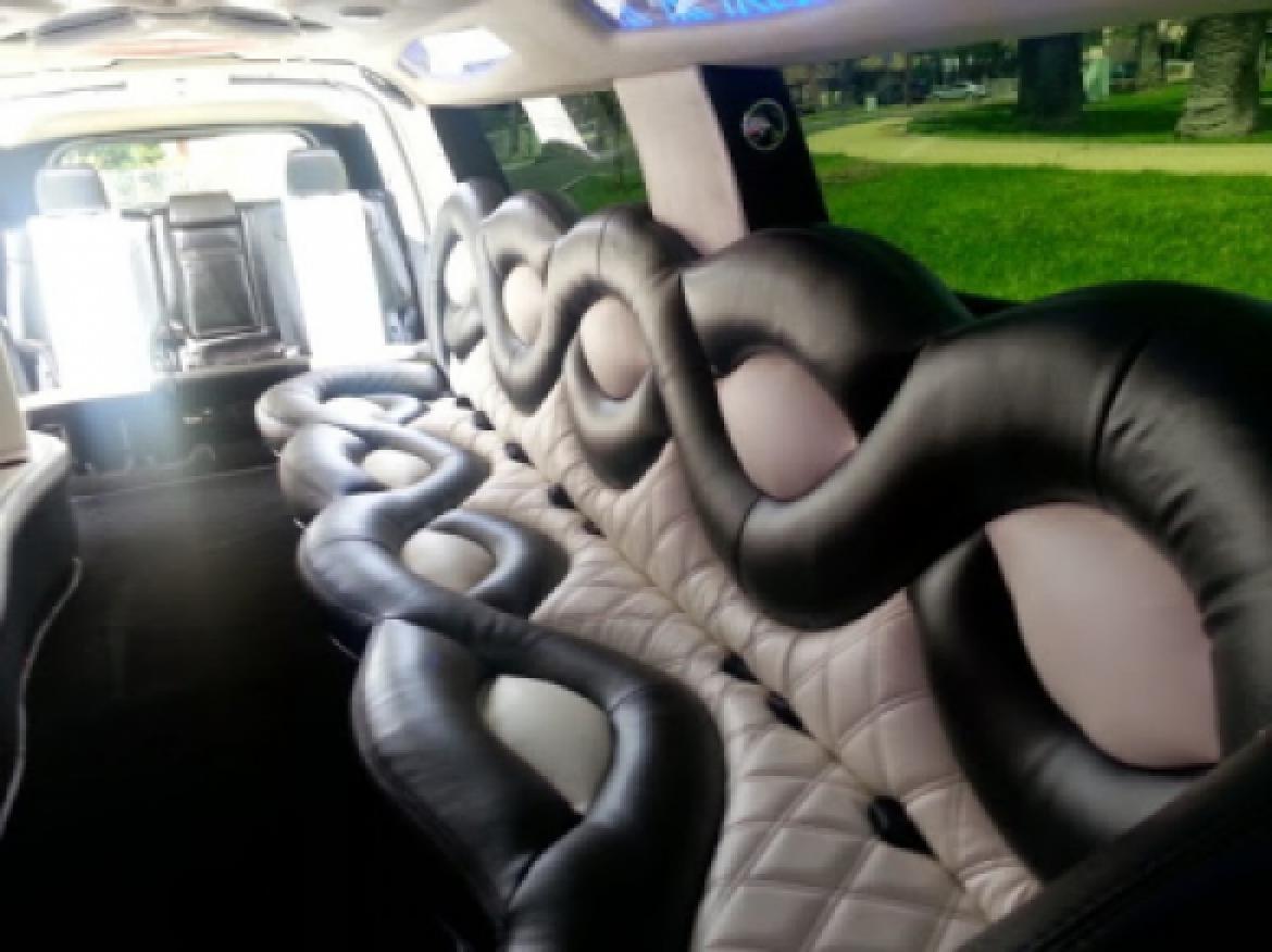 Limousine for Sale in Los Angeles, CA - Photo 9