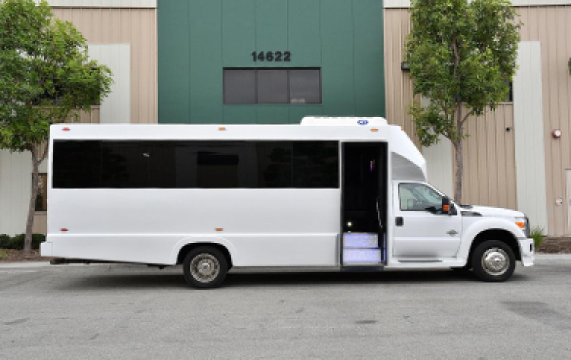 Limo Bus for Sale in Fontana, CA - Photo 6