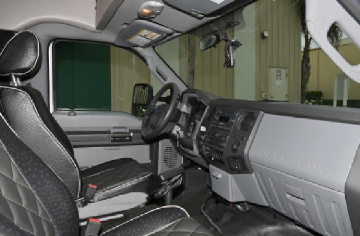 Limo Bus for Sale in Fontana, CA - Photo 9