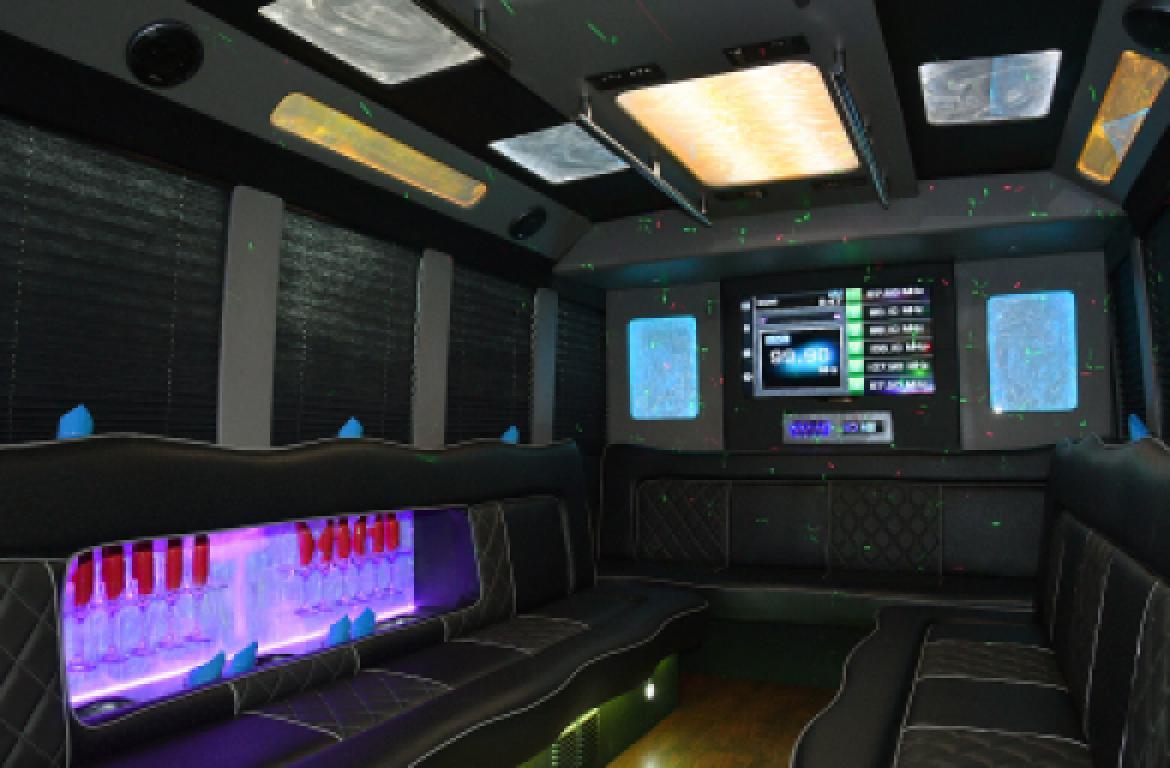 Limo Bus for Sale in Fontana, CA - Photo 12