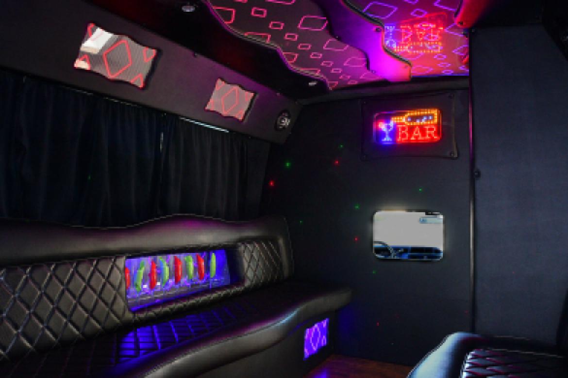 Limo Bus for Sale in Fontana, CA - Photo 12