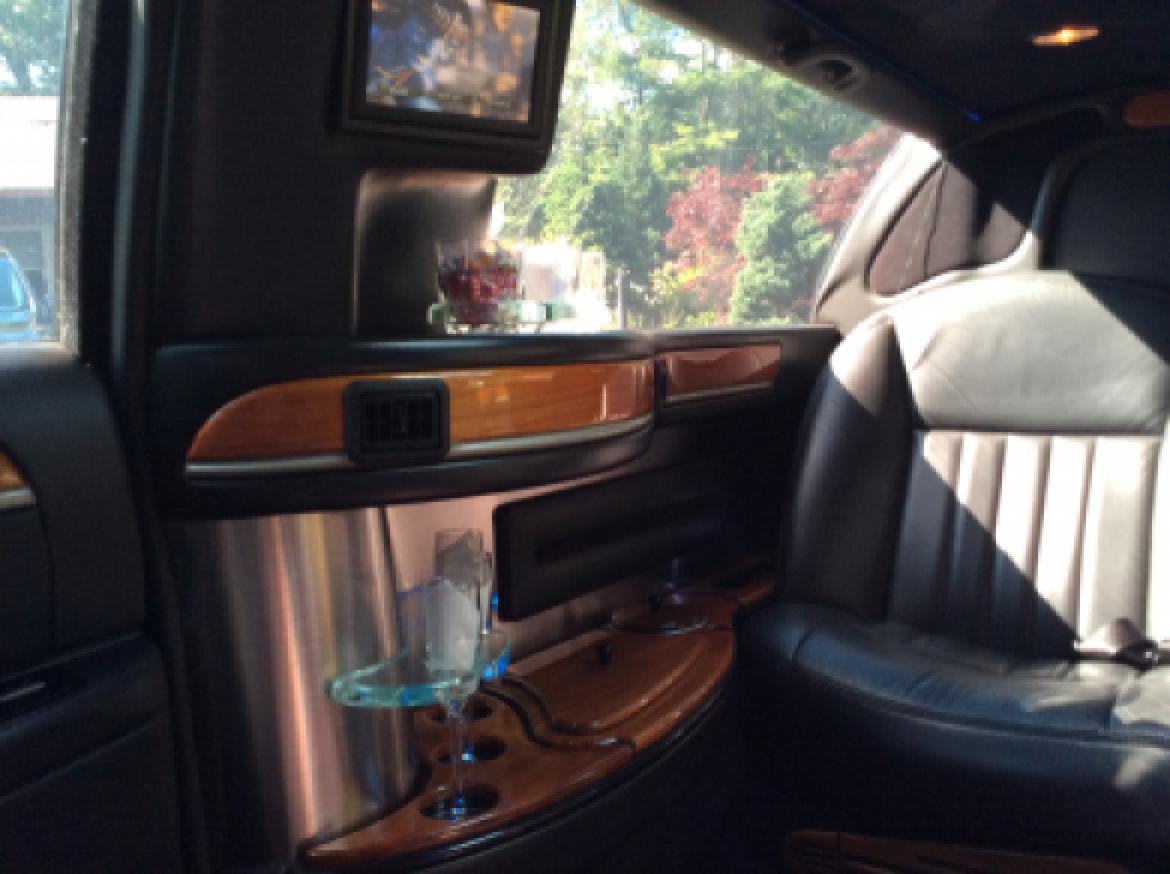 Limousine for Sale in Bordentown, NJ - Photo 10