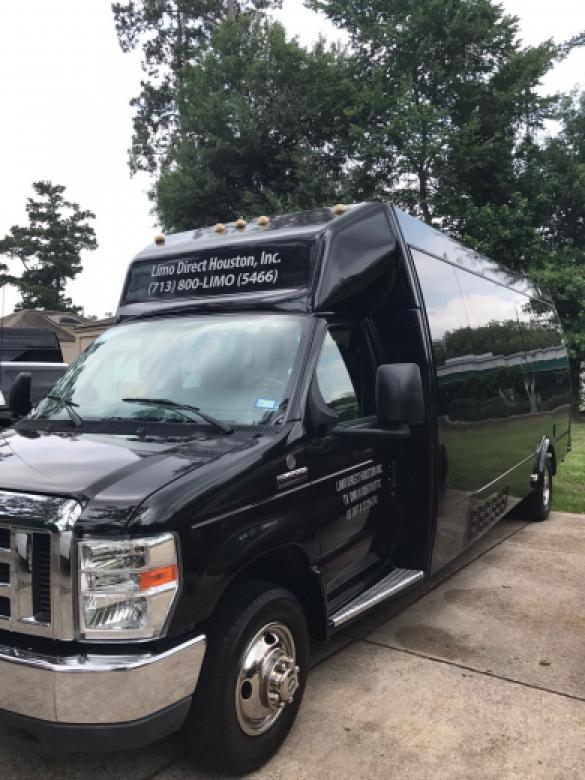 2012 Ford E-450 Econoline Shuttle Bus for Sale in The Woodlands, TX - Main Photo