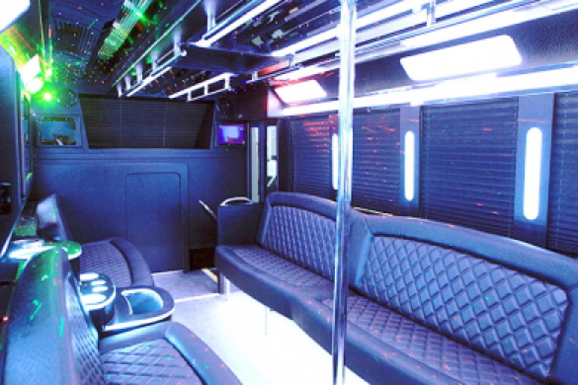 Limo Bus for Sale in Oaklyn, NJ - Photo 13