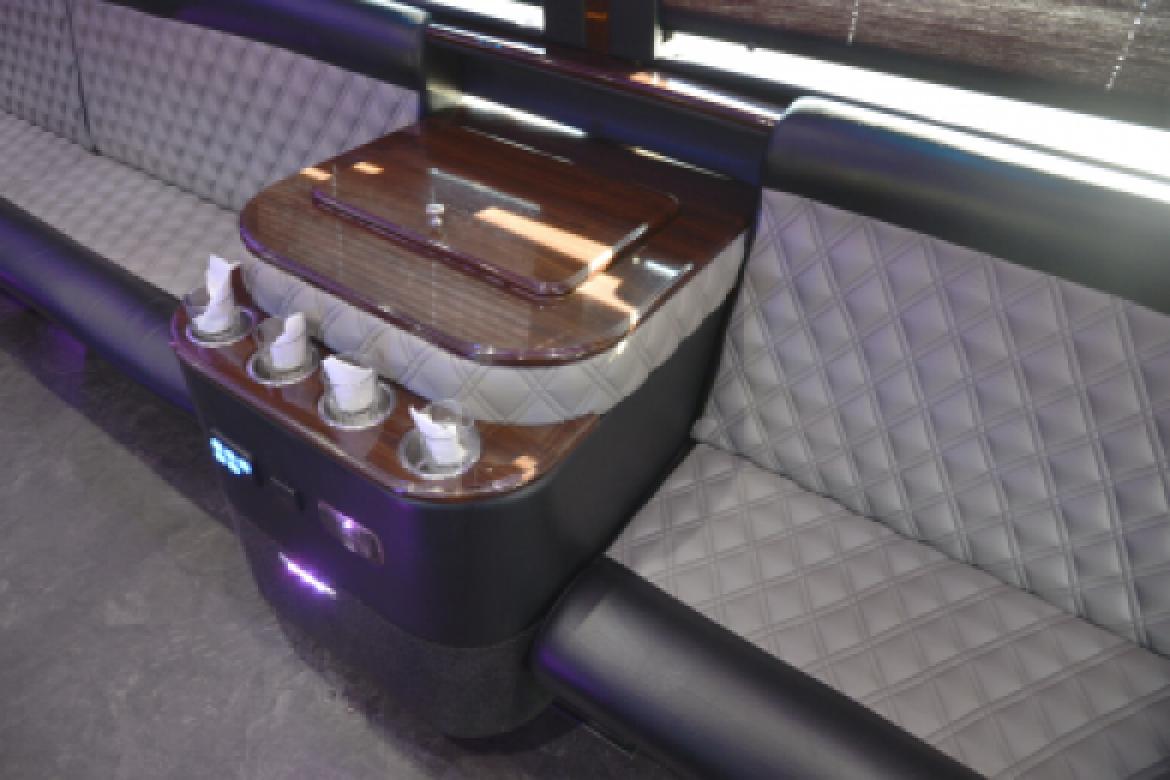 Limo Bus for Sale in Oaklyn, NJ - Photo 15