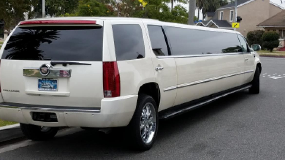 SUV Stretch for Sale in los angeles, CA - Photo 12