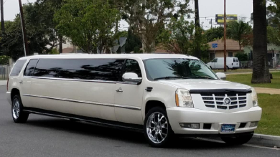 SUV Stretch for Sale in los angeles, CA - Photo 15