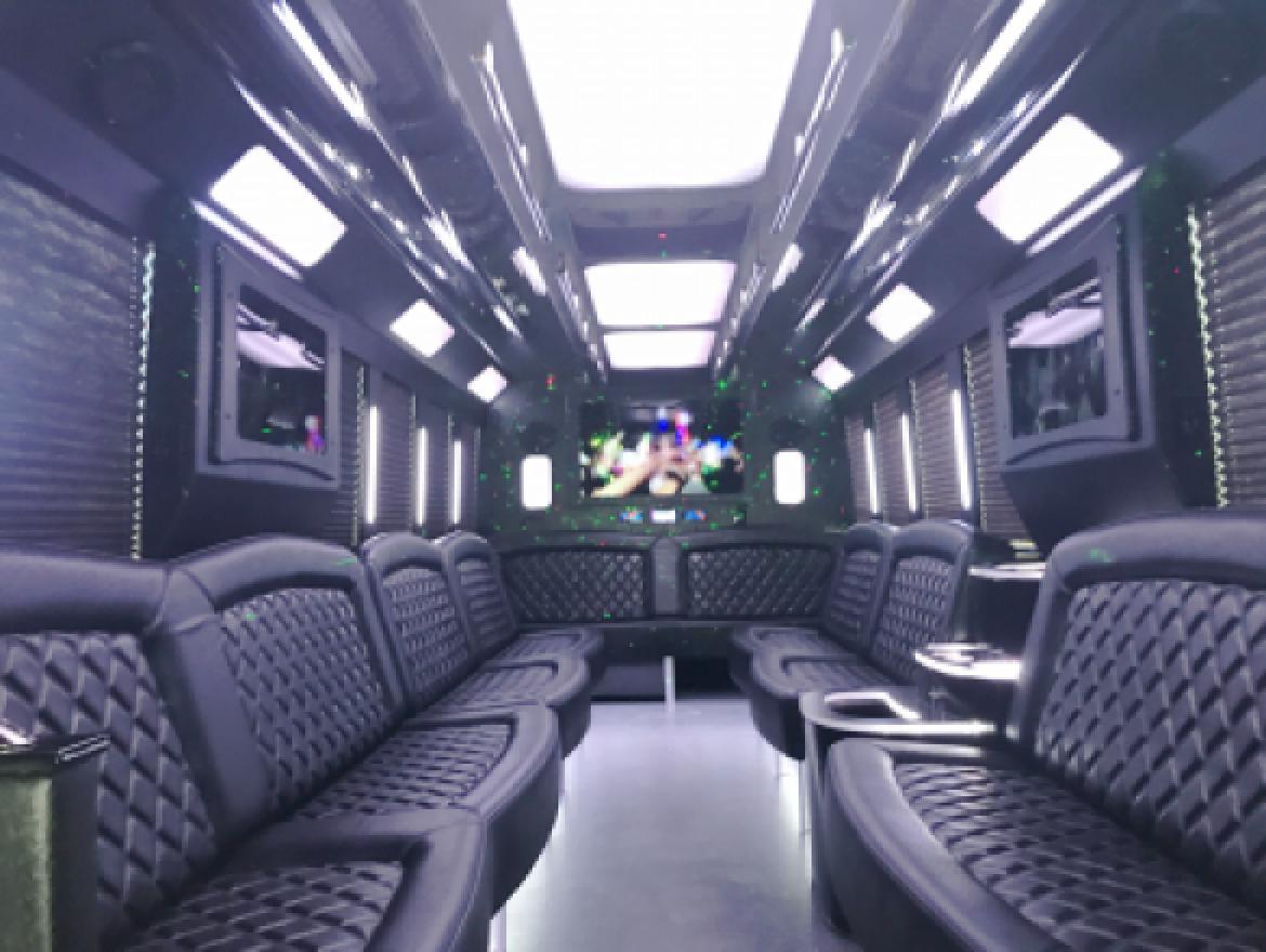 Limo Bus for Sale in Oaklyn, NJ - Photo 5