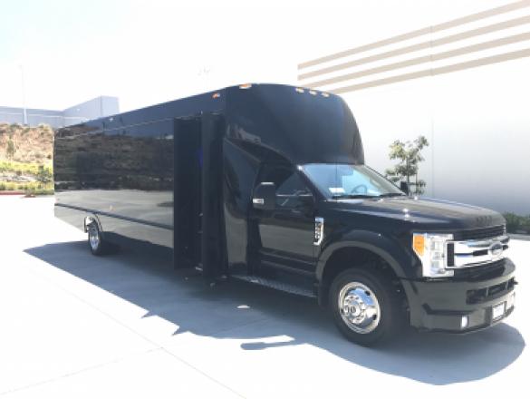 2017 Ford F-550X Shuttle Bus for Sale in Oaklyn, NJ - Main Photo