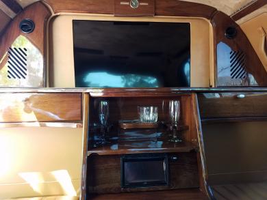 2010 Lincoln Town Car Hybrid Limousine - Limousine for Sale in Las Vegas, NV - Photo 12