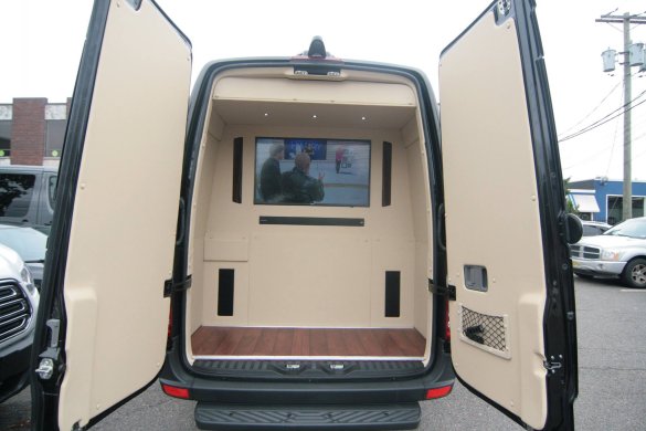 2016 Mercedes-Benz Sprinter 2500 170" EXT Sprinter for Sale in South Hackensack, NJ - Photo 2