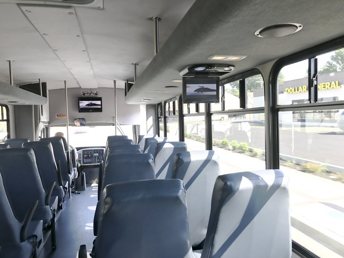 Shuttle Bus for Sale in Oaklyn, NJ - Photo 11