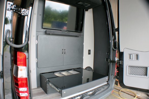 2017 Mercedes-Benz Sprinter 2500 Limousine for Sale in Springfield, MO - Photo 2