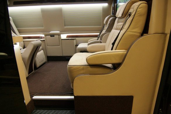 2015 Mercedes-Benz Sprinter 2500 144" - Low Roof Sprinter for Sale in South Hackensack, NJ - Photo 3